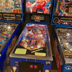 gottlieb street fighter arcade coin op pinball machine